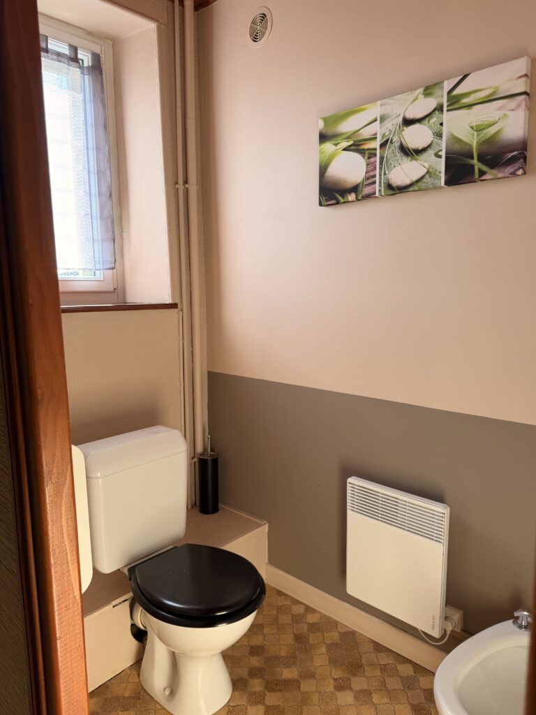 hotel-annexe-chambre7-sdb (2)